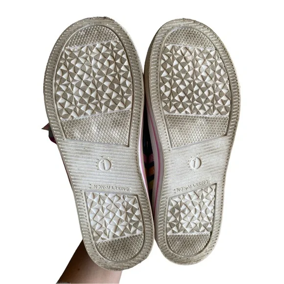 JoJo Siwa High Top Rainbow Denim Sneakers with Bow Size 1 Nickelodeon Girls - Picture 9 of 9